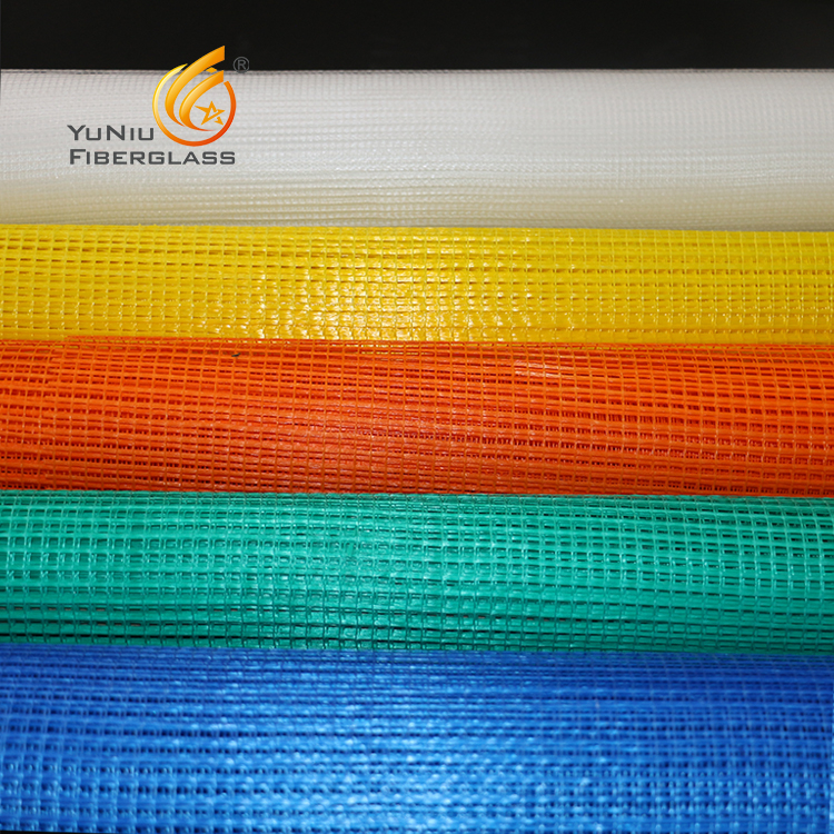 Manufacture of Good Quality fiber glass mesh 4*4